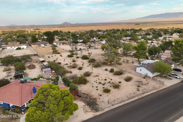 E 161st St Street, Palmdale, CA 93591