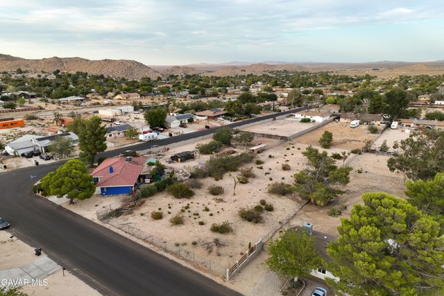 E 161st St Street, Palmdale, CA 93591