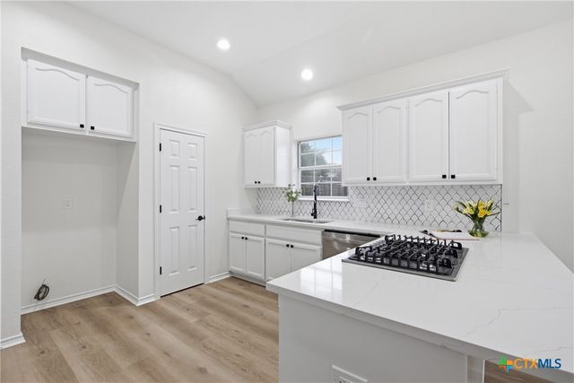 312 Debora Drive, Georgetown, TX 78628