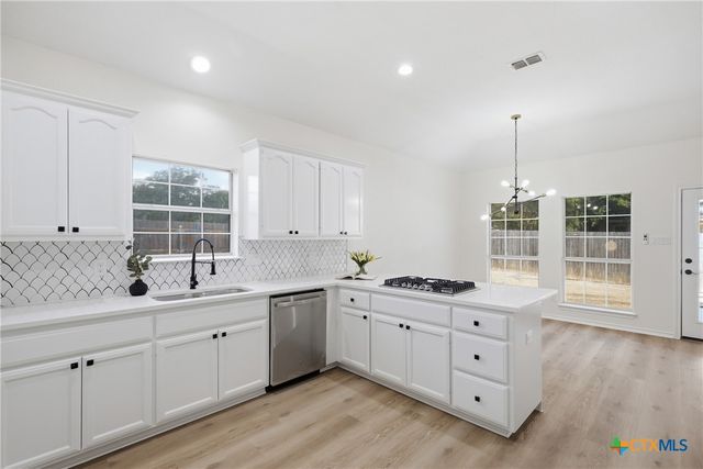 312 Debora Drive, Georgetown, TX 78628