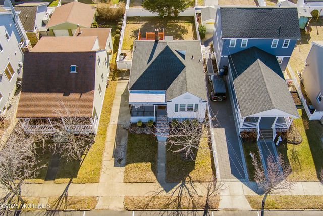 321 16th Avenue, Belmar, NJ 07719