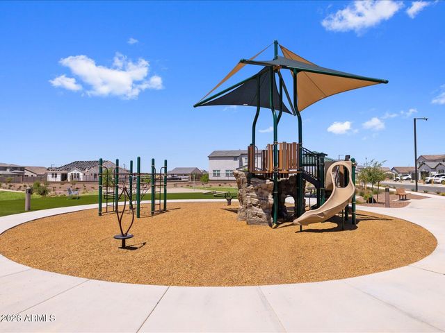 17758 W ILLINI Street, Goodyear, AZ 85338