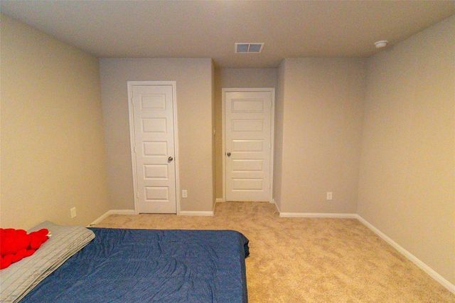 2221 Middle Ridge Drive, Conroe, TX 77301