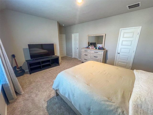 2221 Middle Ridge Drive, Conroe, TX 77301