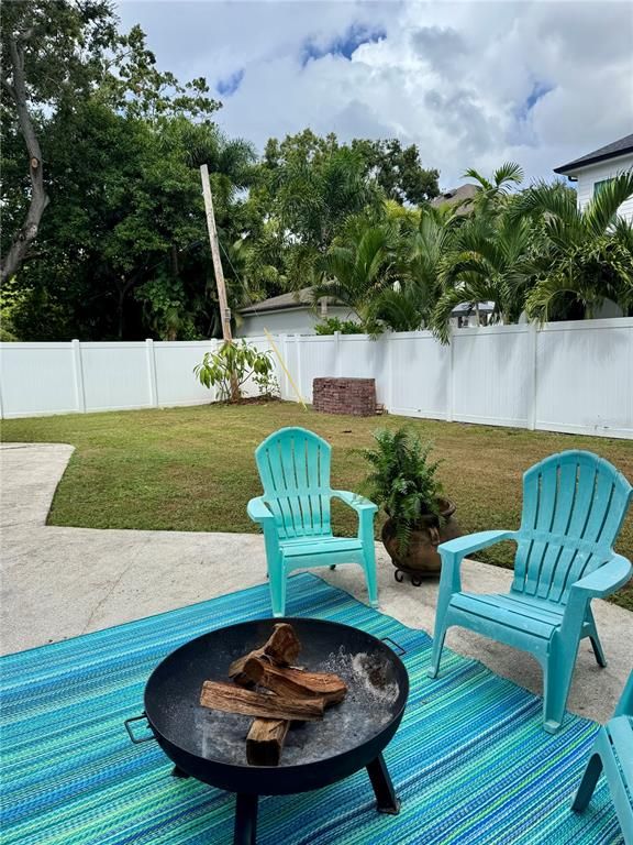 Image 22 of property listing at 3301 W ALLINE AVENUE, Tampa, FL 33611
