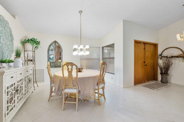 1300 NW 97th Terrace, Coral Springs, FL 33071