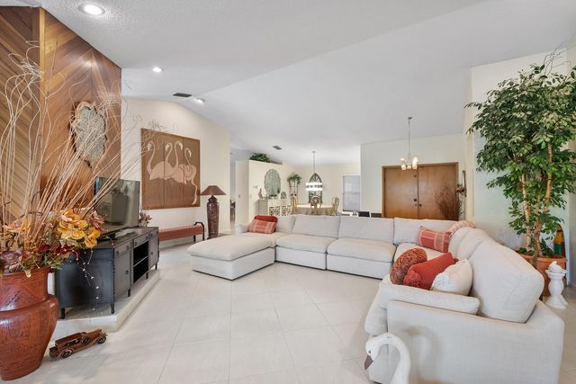 1300 NW 97th Terrace, Coral Springs, FL 33071