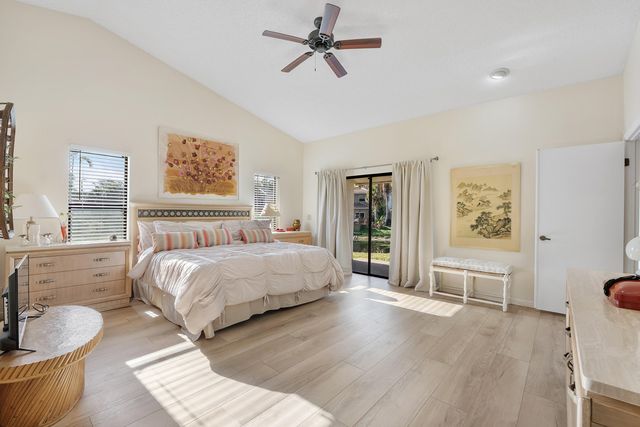 1300 NW 97th Terrace, Coral Springs, FL 33071