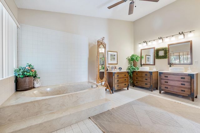 1300 NW 97th Terrace, Coral Springs, FL 33071