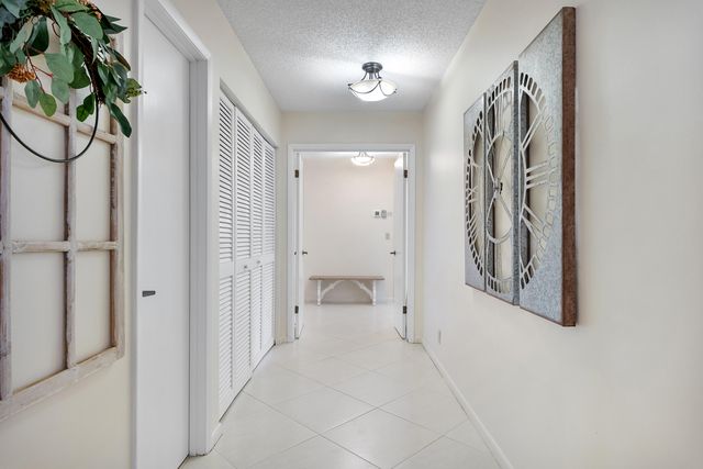 1300 NW 97th Terrace, Coral Springs, FL 33071