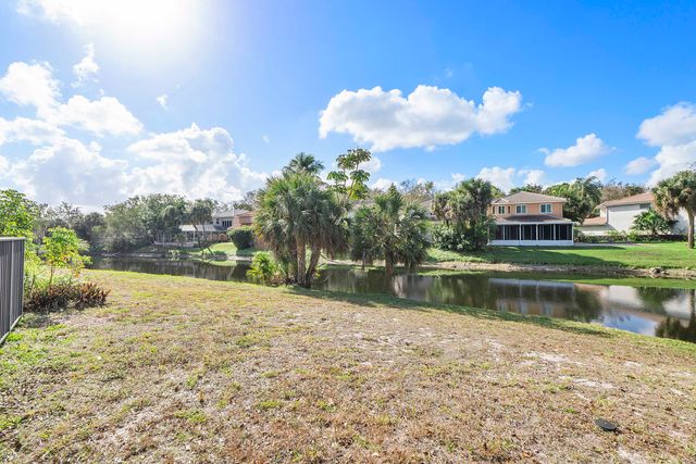 1300 NW 97th Terrace, Coral Springs, FL 33071