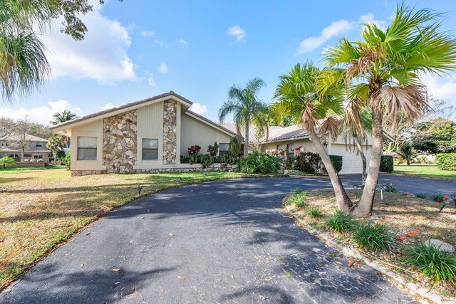 1300 NW 97th Terrace, Coral Springs, FL 33071