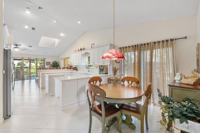 1300 NW 97th Terrace, Coral Springs, FL 33071