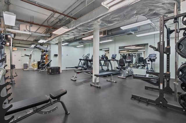 420 S CLINTON Street 110A, Chicago, IL 60607