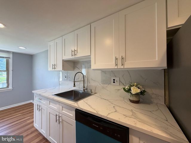 1592 MORGAN WAY, Lansdale, PA 19446