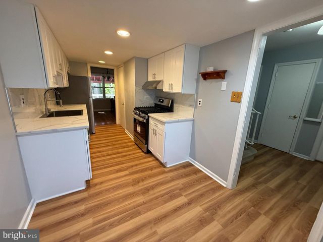 1592 MORGAN WAY, Lansdale, PA 19446
