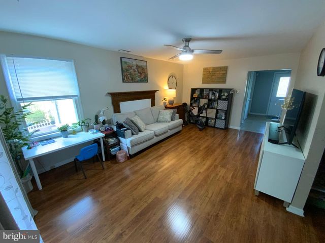 1592 MORGAN WAY, Lansdale, PA 19446