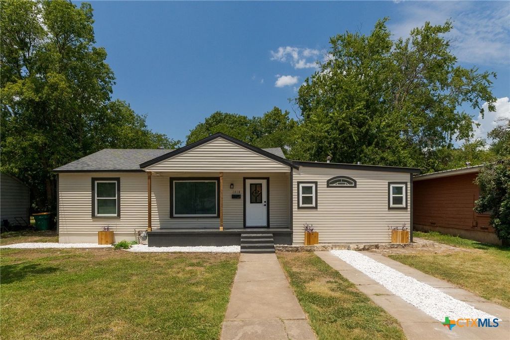 1418 N Wall Street, Belton, TX 76513
