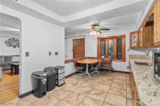 11770 Barrington Boulevard, Parma Heights, OH 44130