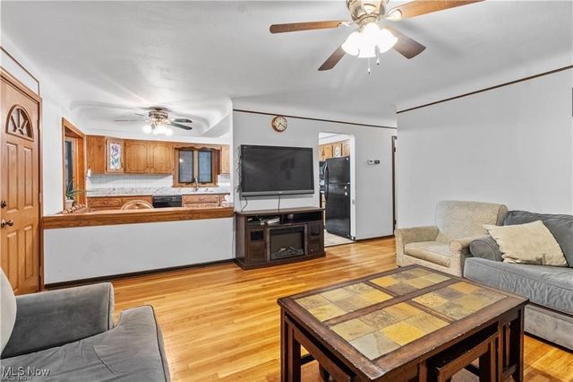 11770 Barrington Boulevard, Parma Heights, OH 44130