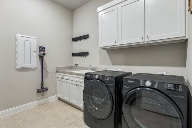 8914 Edna Place, Rowlett, TX 75089