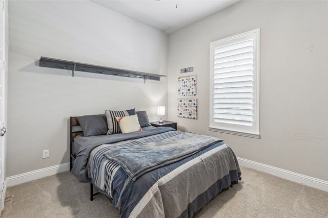 8914 Edna Place, Rowlett, TX 75089