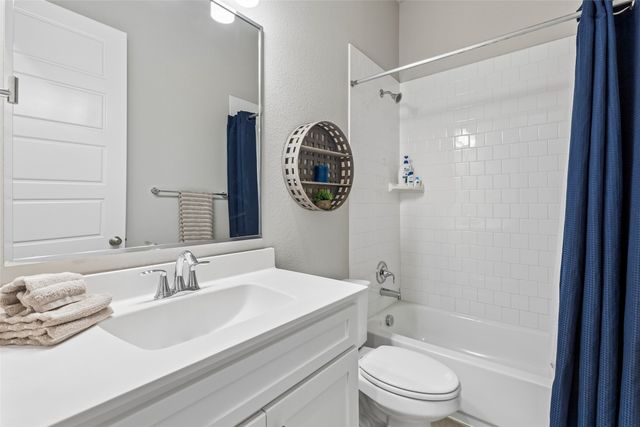 8914 Edna Place, Rowlett, TX 75089