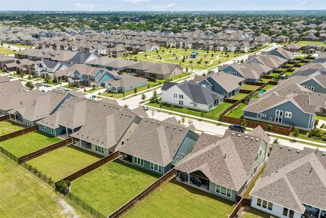 8914 Edna Place, Rowlett, TX 75089