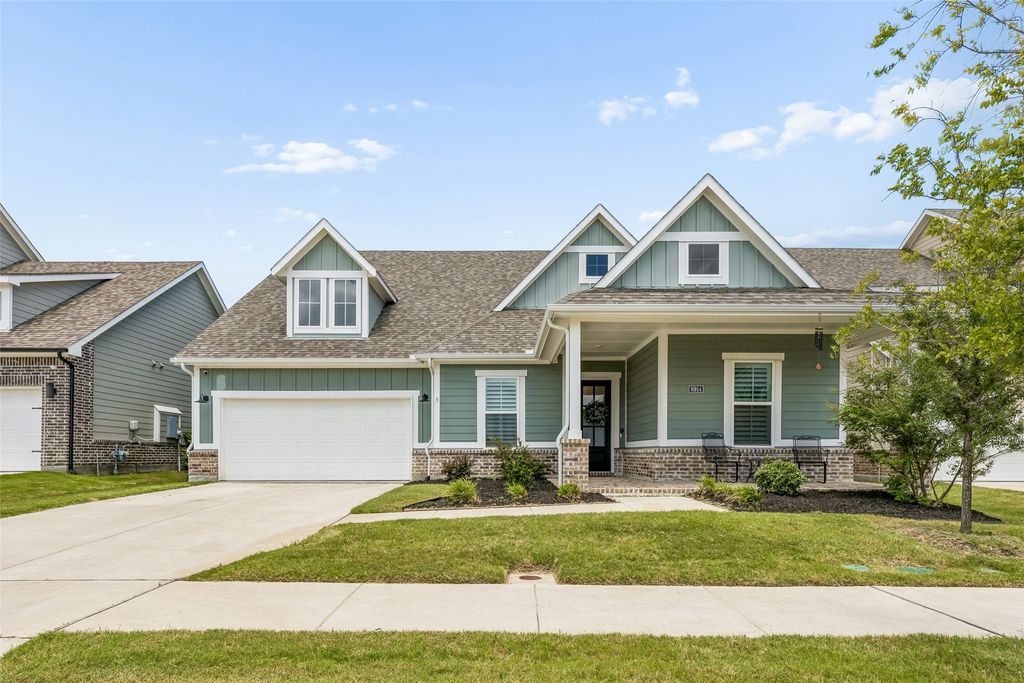 8914 Edna Place, Rowlett, TX 75089