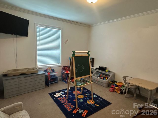 330 W Memorial Highway, Harmony, NC 28634
