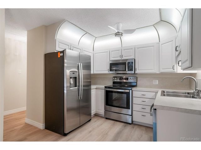 3082 S Wheeling Way 208-205, Aurora, CO 80014