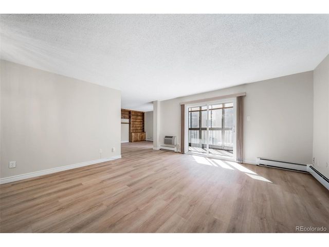 3082 S Wheeling Way 208-205, Aurora, CO 80014