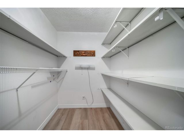 3082 S Wheeling Way 208-205, Aurora, CO 80014