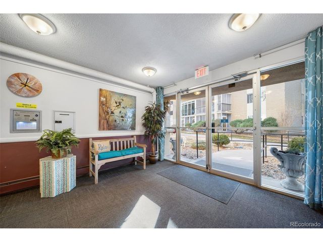3082 S Wheeling Way 208-205, Aurora, CO 80014