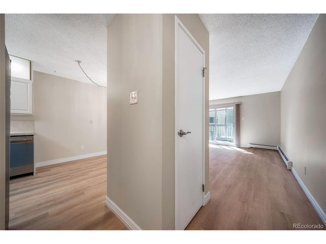 3082 S Wheeling Way 208-205, Aurora, CO 80014