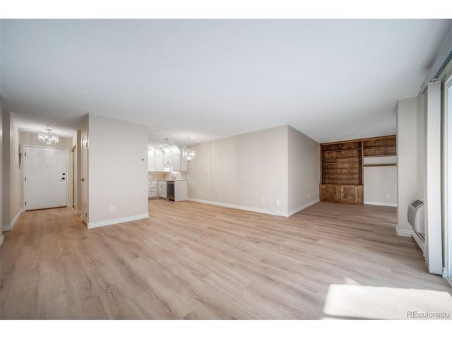 3082 S Wheeling Way 208-205, Aurora, CO 80014
