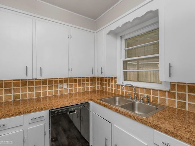 4221 Evelyn Street, Bossier City, LA 71112
