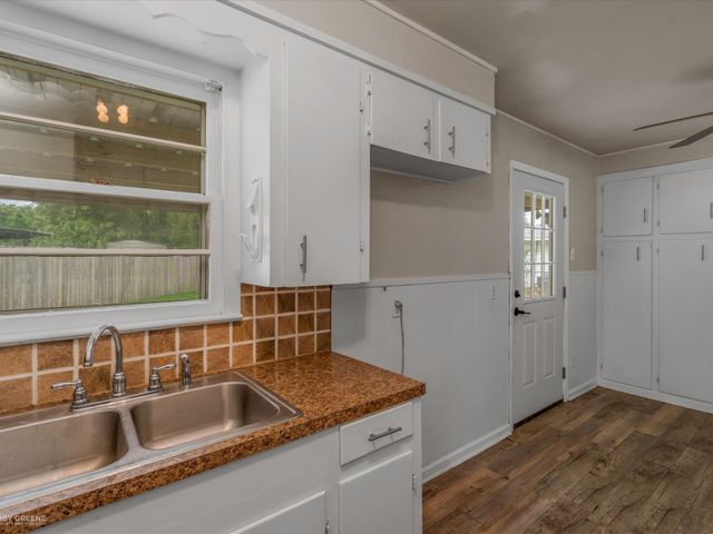 4221 Evelyn Street, Bossier City, LA 71112
