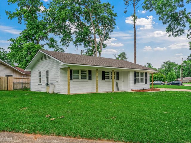 4221 Evelyn Street, Bossier City, LA 71112
