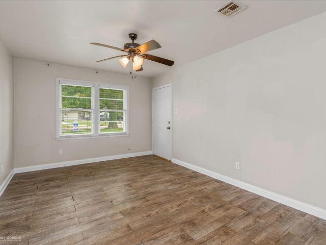 4221 Evelyn Street, Bossier City, LA 71112