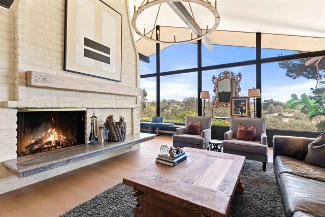 111 Morro Hills Road, Fallbrook, CA 92028