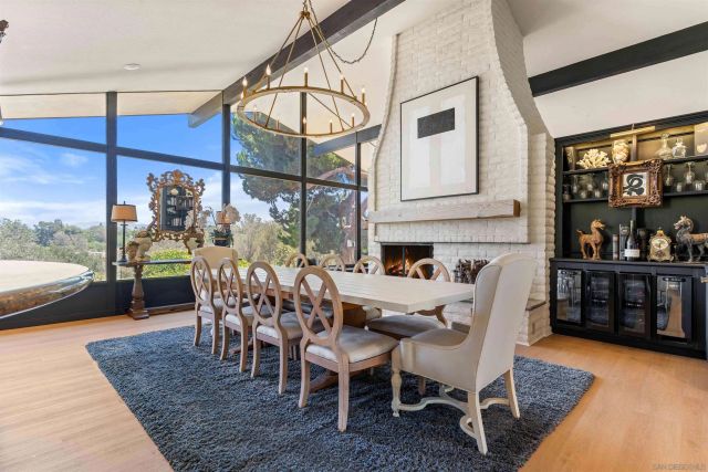 111 Morro Hills Road, Fallbrook, CA 92028