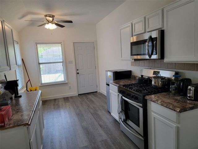 1406 High Thicket Court, Spring, TX 77373