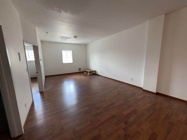 1227 N Division St, Spokane, WA 99202