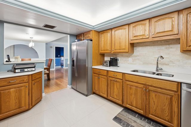 3200 Port Royale Dr 1208, Fort Lauderdale, FL 33308