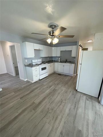 321 E Vine Street, Sullivan, MO 63080