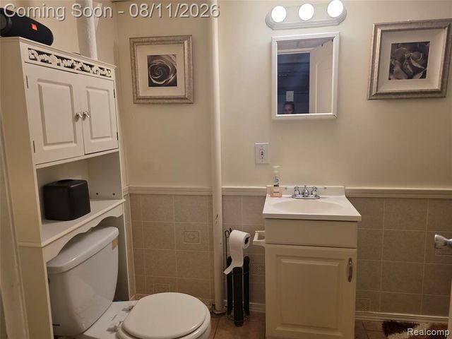 8841 Wormer, Redford, MI 48239