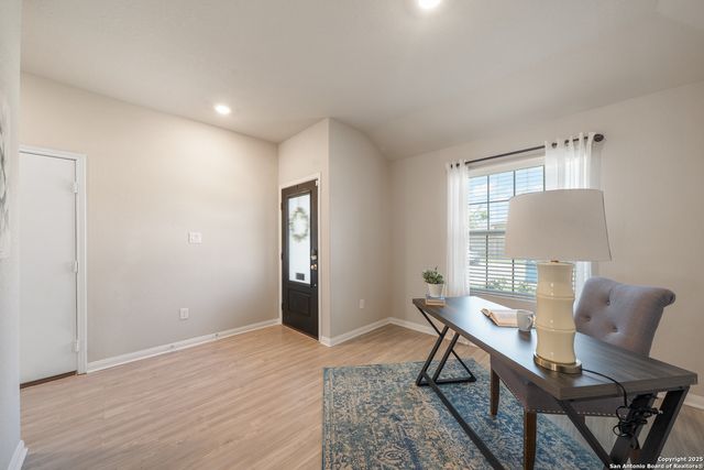 6810 Bale Ridge, San Antonio, TX 78252