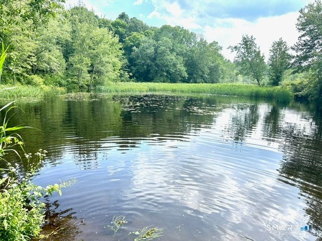 360 Garder Road, Monroe, CT 06468