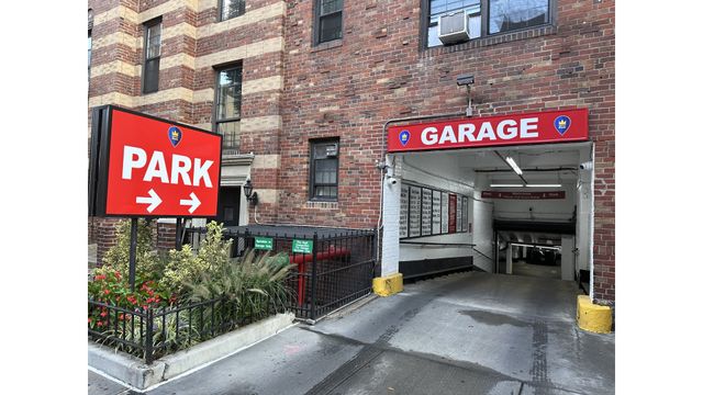 405 W 23rd St Apt 5L, New York City, NY 10011